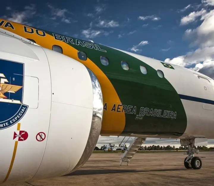 Saiba como viajar de graça no avião da Força Aérea Brasileira